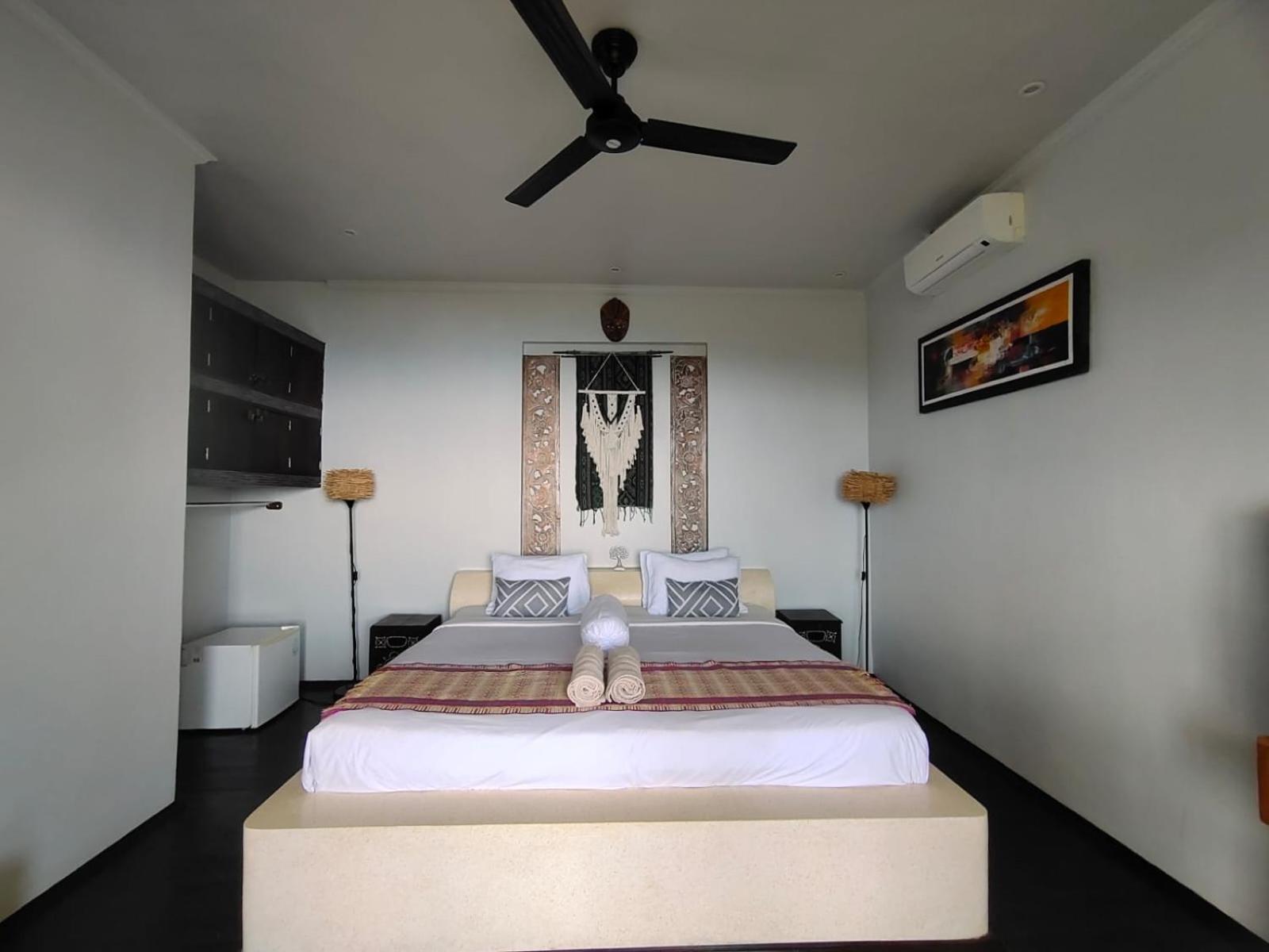 Umbrella Lombok Villa