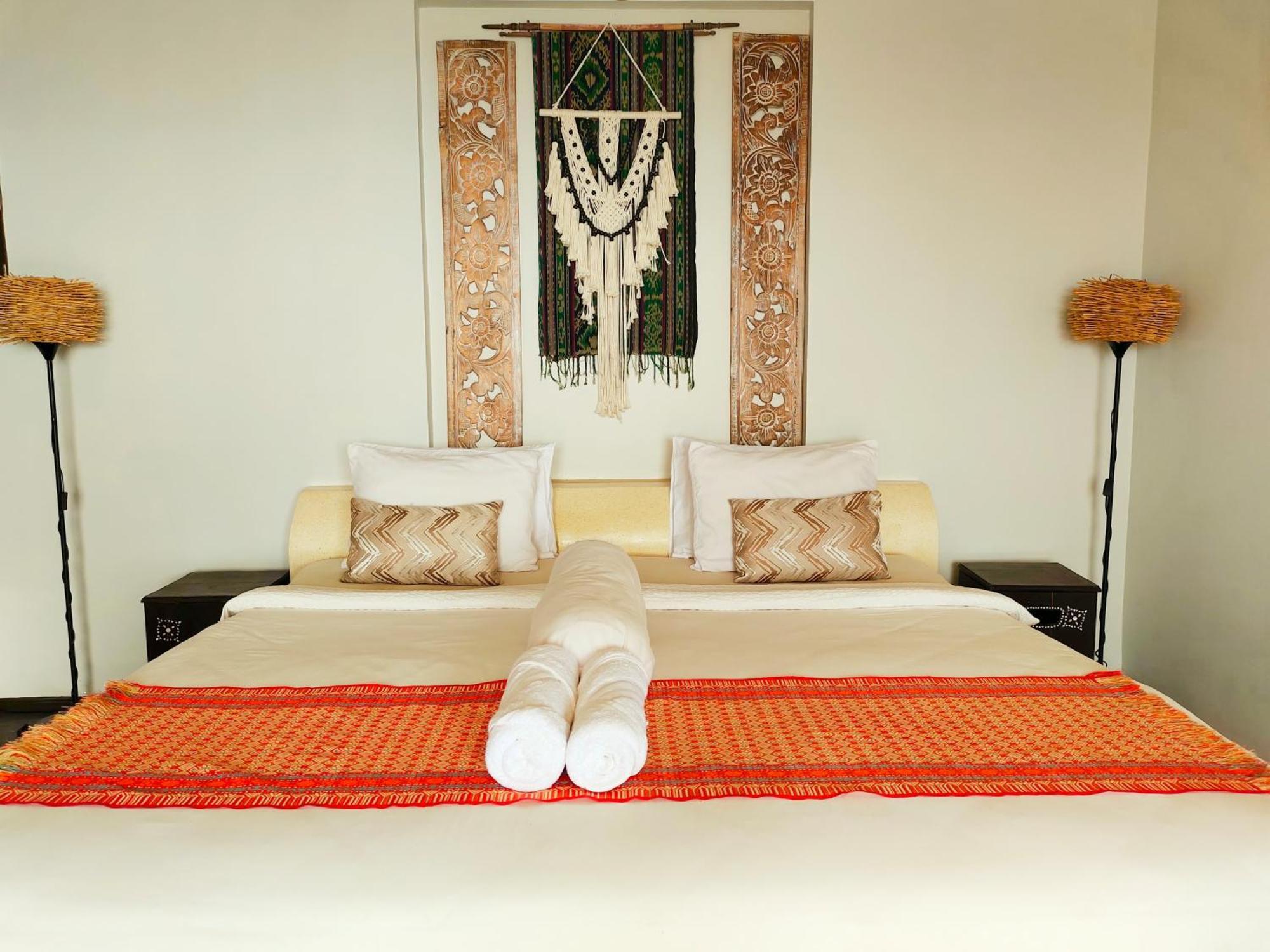 Villa Umbrella Lombok Senggigi